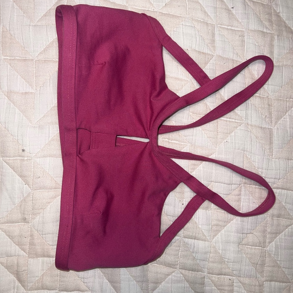 Bombshell sports bra size small